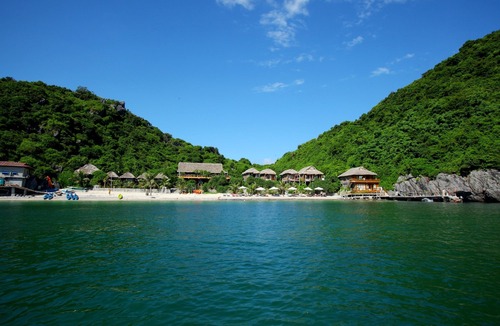 Cat Hai Hotel | Monkey Island Resort