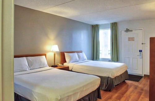 Williamsville Hotel | Motel 6-Buffalo, NY - Airport - Williamsville