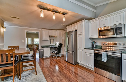 Skyland House | Mountain Retreat Hot Tub Asheville