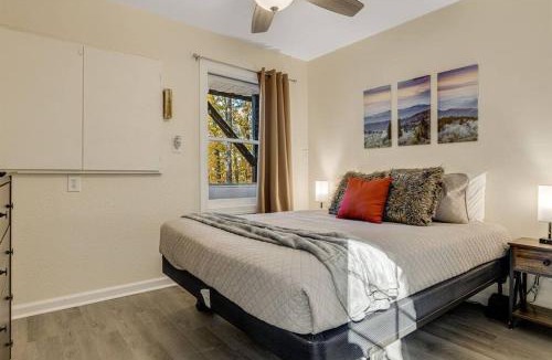 Leicester House | Mountain View, Secluded Lodge, Forest Escape