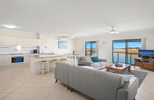 Nambucca Heads Apartment | Mountains By The Sea