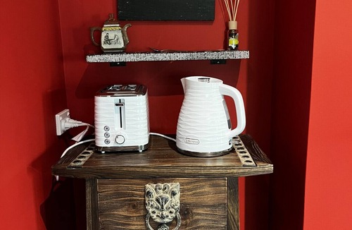 Wentworth Falls Apartment | Moutan - Serene, Chinese-Inspired Retreat