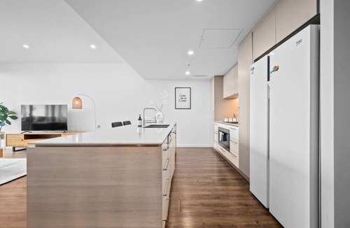 South Brisbane Apartment | Multi Million River View 3BD Penthouse at SouthBan