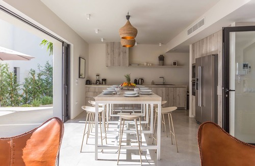 S'Argamassa Villa | My Rental Homes - Villa Kiribati with pool, outdoor dining area and BBQ