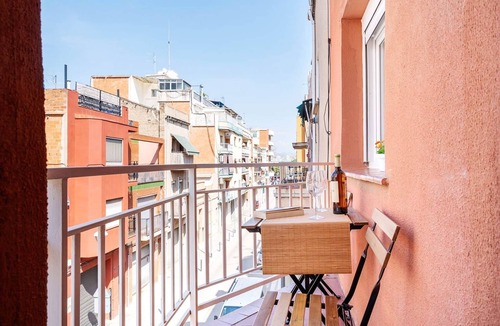 Sant Adria de Besos Apartment | New 2 bedroom apartment. 20' Barcelona center/10' walk to the beach/15' Forum Bcn
