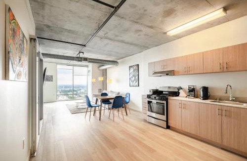 Los Angeles Apartment | New 2BR Upscale Hollywood Apartment