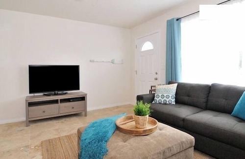 Carlsbad House | New Carlsbad Beach house - Blocks from beach with rare cental Air Conditioning