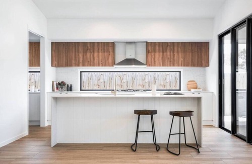 Heathwood House | New Designer Built Boutique Holiday Home@Heathwood