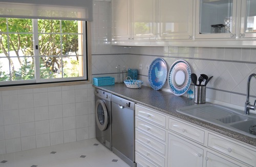 Cascais Apartment | New, full of light, centre of Cascais, 3 bedrooms, 3 toilets, A/C, up to 8 guests