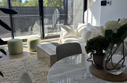 Reid Apartment | New & Modern Loft 1bd w/Pool&Gym