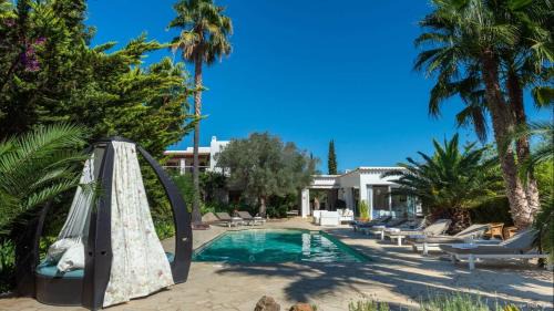 Sant Carles de Peralta Villa | New! Villa Can Colomaret Carmen