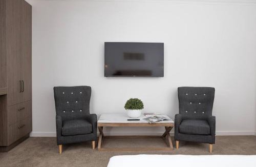 Ballarat Apartment | Newington Apartments - Apt 3 Queen, Brand New!