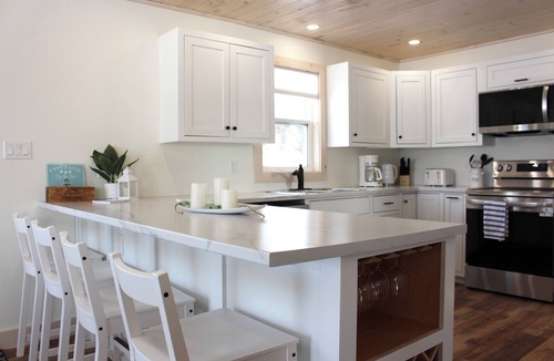 Darnley Cottage | Newly Built Ocean View Cottage, Minutes To Thunder Cove Beach