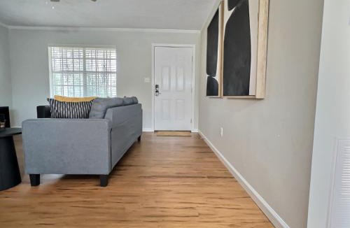 Uniontown House | Newly Remodeled Uniontown Stay