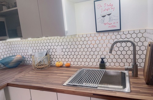 Santa Ana Heights Apartment | Newly remolded and centralized studio in Newport Beach with AC, WiFi