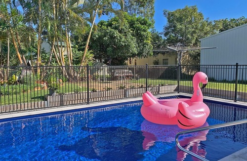 Amity Point House | Newly Renovated With Pool
