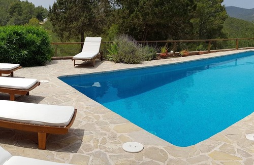 Santa Eulalia del Rio House | Nice house in Ibiza in natural surroundings, WIFI, bbc, pool, eco-friendly