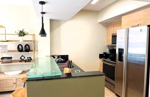Sunny Isles Beach Condo | OCEANFRONT CONDOMINIUM WITH WITH BREATHTAKING VIEW