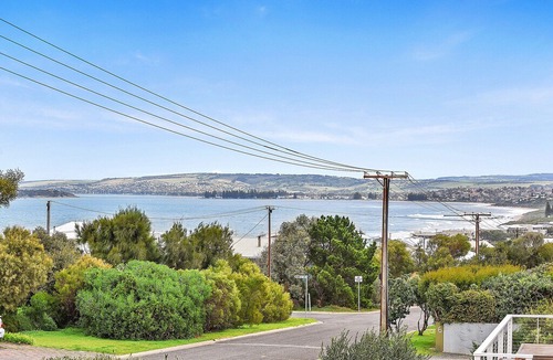 Port Elliot House | Only minutes to the beach