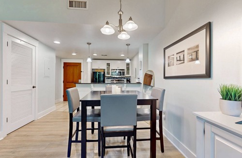 Baytowne Wharf Condo | Open and attractive condo near beach with shared pool & hot tub