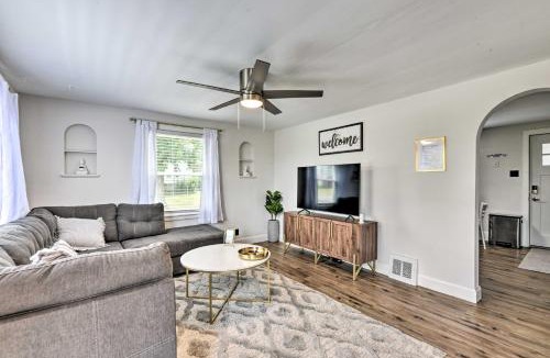Orchard Park House | Orchard Park Home Less Than 2 Mi to Highmark Stadium!