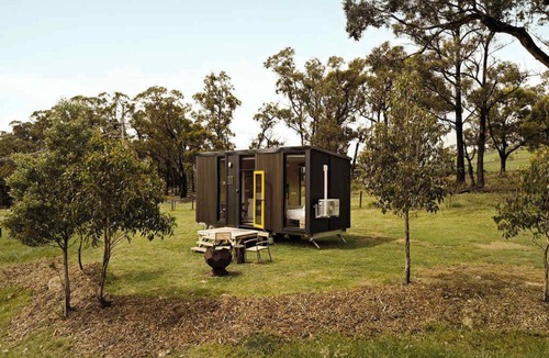 Wesburn House | Paddock & Peak by Tiny Away