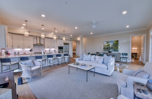 Tuscaloosa Condo | Park Place Condo - Book Now for Gameday!