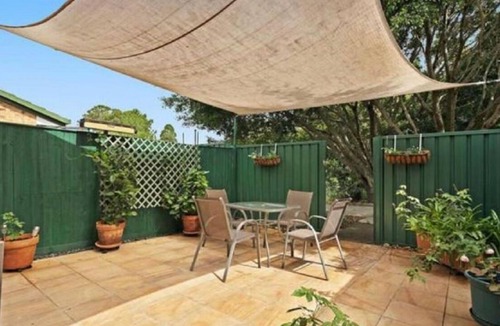 Taigum House | Peaceful home surrounded by trees near Westfield