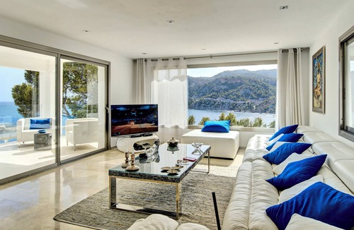 Ibiza Island Bed & Breakfast | PEARL TREMENDOUS HOUSE IN THE BEST AERA OF IBIZA ON THE FRONT LINE OF SEA