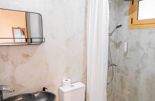 Kallithea Bed & Breakfast | Pefkon Suites