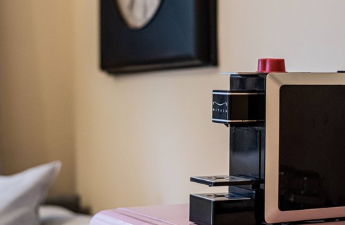 Kallithea Bed & Breakfast | Pefkon Suites