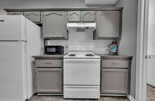 Pelham House | Pelham Parkside Haven