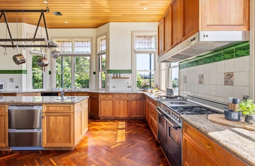Mount Eliza Villa | Pelican Clifftop Estate | Magistic views with pool