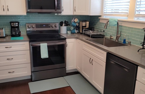 South Pensacola House | Pensacola Breeze/Downtown