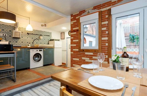 Sant Adria de Besos Apartment | Penthouse with terrace 20' Barcelona center/10' walk to the beach/15' Fórum Bcn