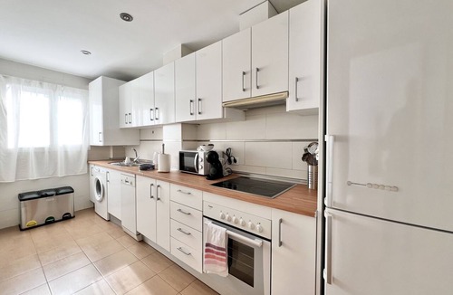 Ciudad Jardin Apartment | Penthouse-Private Bathroom-Terrace