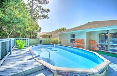 Pensacola House | Perfect Summer Pool House! Sleeps 6 Families Love it!