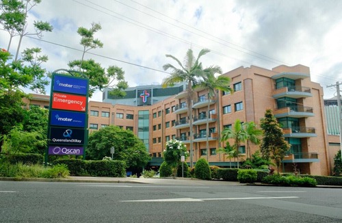 Woolloongabba House | Pet-friendly! Budget Home Walk to Gabba/Hospital