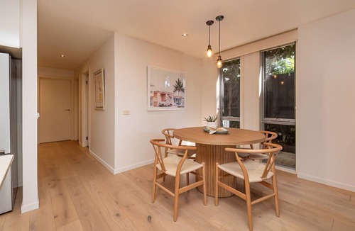 Hampton Apartment | Pet Friendly - Heart of Hampton by the Beach