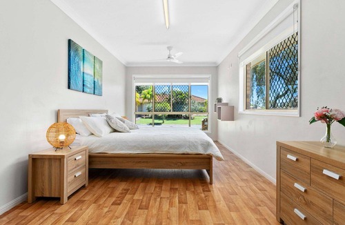 Eli Waters House | Pet Friendly Home in a Central Location