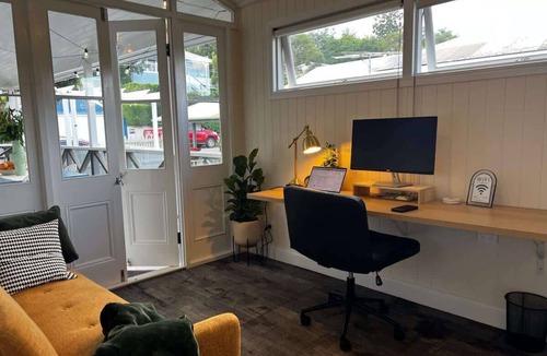 Paddington House | Pet-Friendly Palm Springs | Pool & Firepit