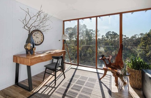 Upper Coomera House | Pet-Friendly Retreat | Big Views & Goats