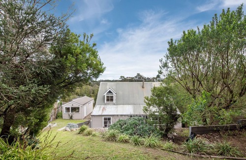 Rye House | Pet Friendly - The Observation Loft at Rye