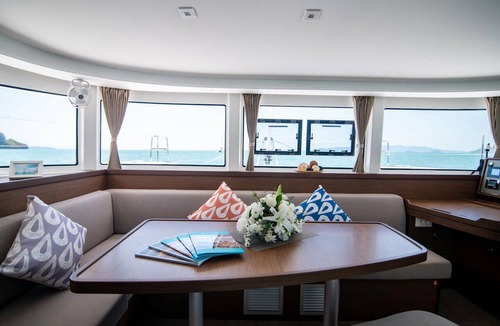 Pa Klok Boat Rental | Phuket Sun and Beach Sailing Extravaganza