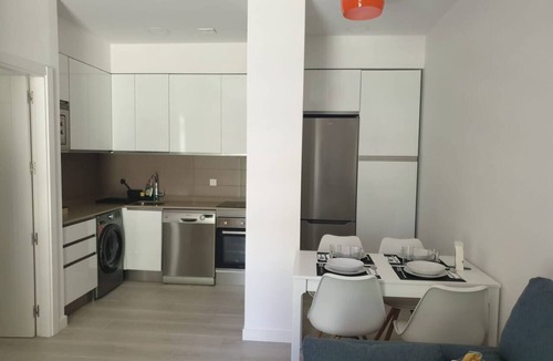 Hortaleza Apartment | Piso con garaje junto a Ifema.