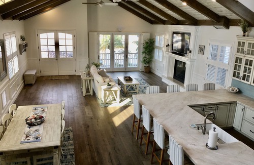 Huntington Beach House | PREMIUM LOCATION! Luxury Beach House. Walk to the Beach, Restaurants, & Shops.