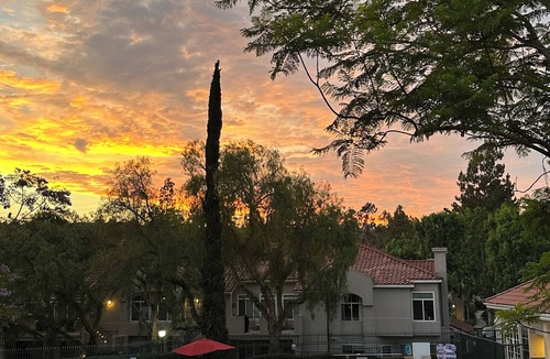 Aliso Viejo Condo | Prestigous Location within LBUSD. Mid to Long Term Discounts. Views of Foothills