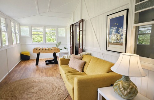 Palmtree House | Primrose Farm Ravensbourne | Cosy Country Cottage