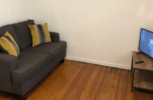 Perth Amboy Apartment | Private and cozy house with 1-bedroom and 1-bathroom and free Wi-Fi