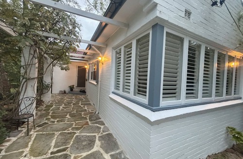 Wahroonga House | Private & Peaceful Retreat in Wahroonga